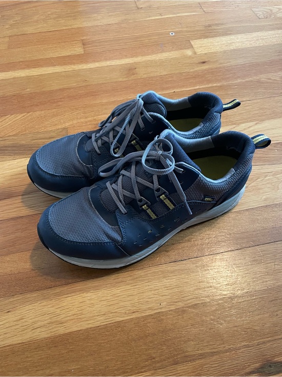 L.L. Bean Other - L.L. Bean Men's Bean's Comfort Fitness Walking Shoes, Waterproof